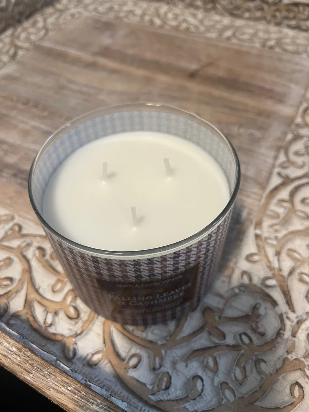 Bath & Body Works Falling Leaves & Cashmere Candle - Pink Houndstooth